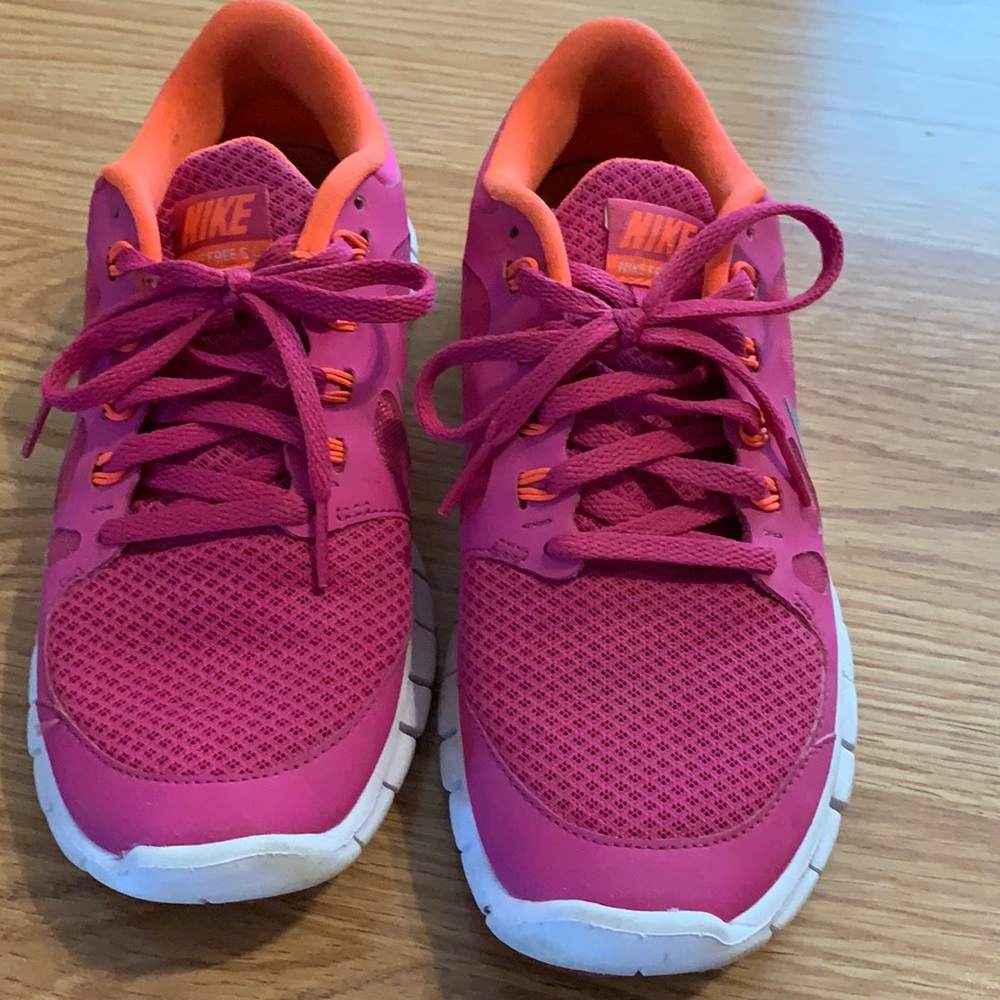 Good Condition Nike Free 5.0 Shoes